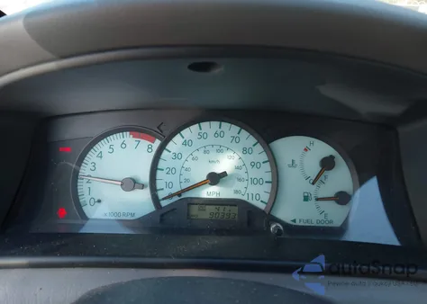 2004 Toyota Corolla Le from USA, damaged, VIN 1NXBR32E04Z258313